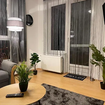 Europa 20 Apartmán *